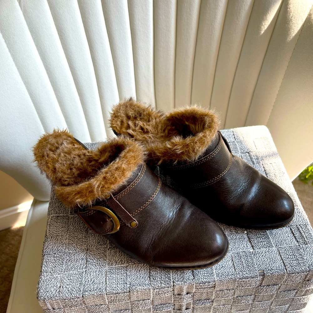 B.O.C Mules brown with buckle, plush fur lining.
